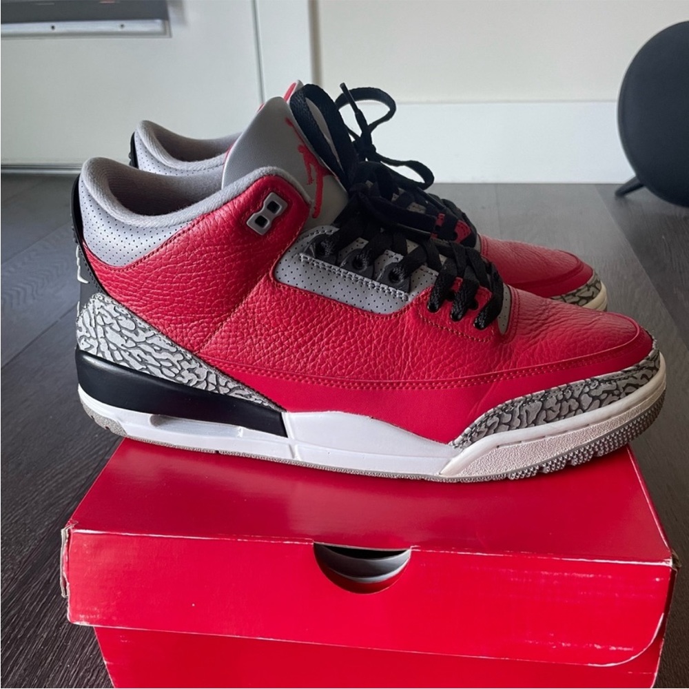 Jordan 3 Retro se
